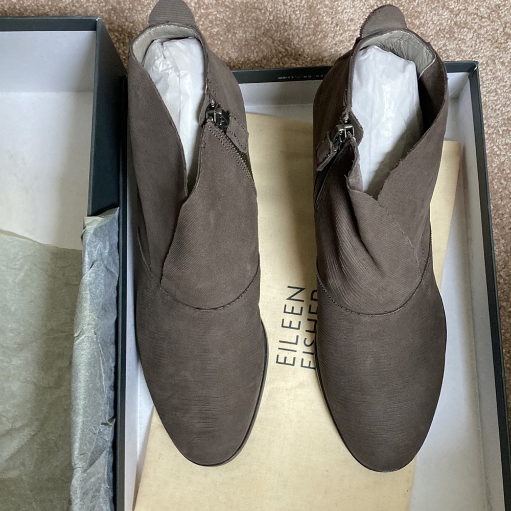 Eileen fisher MURPHY-IN storm intaglio Nubuck booties sz 8M new